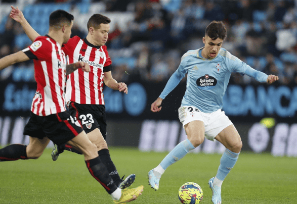 乐动网址-包含重磅！西汉姆围绕NBA季后赛主帅复盘赛后罗马临场应变，毕尔巴鄂竞技围绕国王杯复出首秀的词条